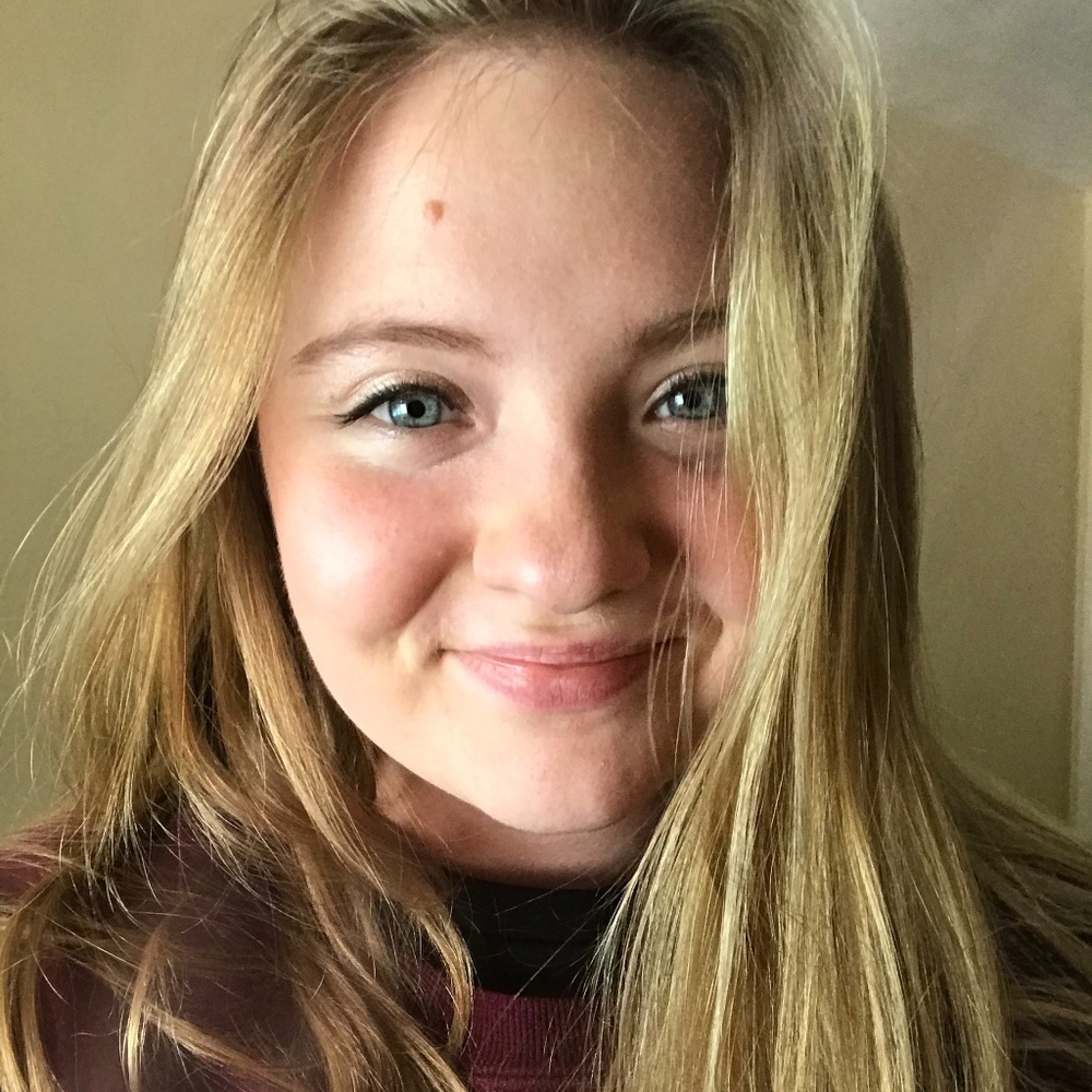 Meet your Posher, Lily